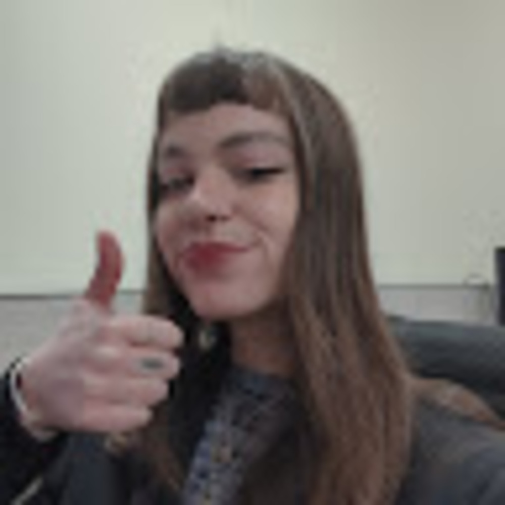 Meet your Posher, Maddie